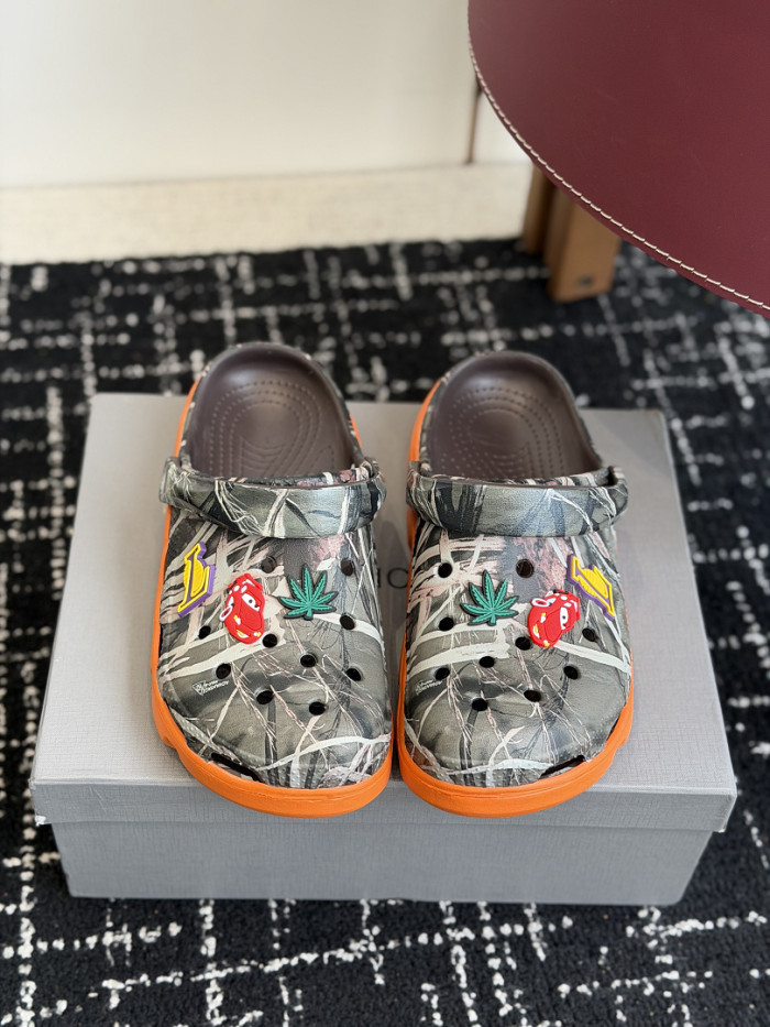 Ba1en*iaga Sandal 48