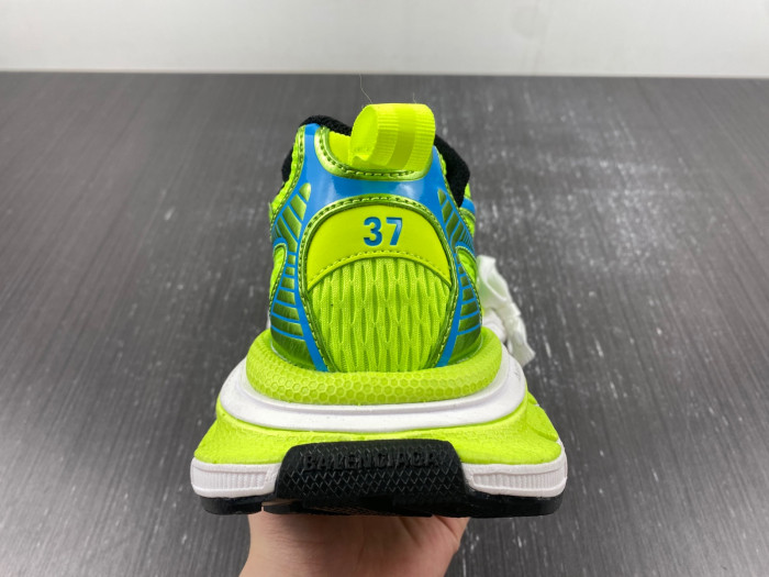 IAGA -PHANTOM SNEAKER-22