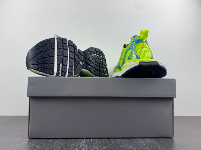 IAGA -PHANTOM SNEAKER-22