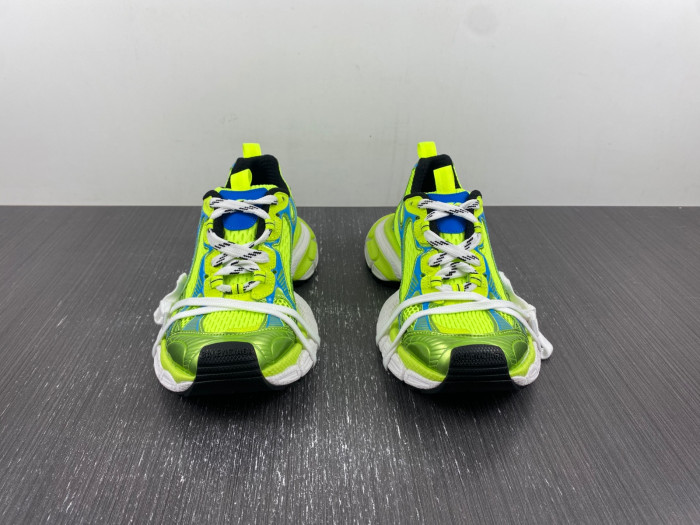 IAGA -PHANTOM SNEAKER-22