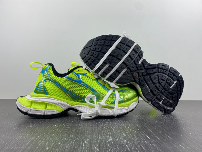 IAGA -PHANTOM SNEAKER-22