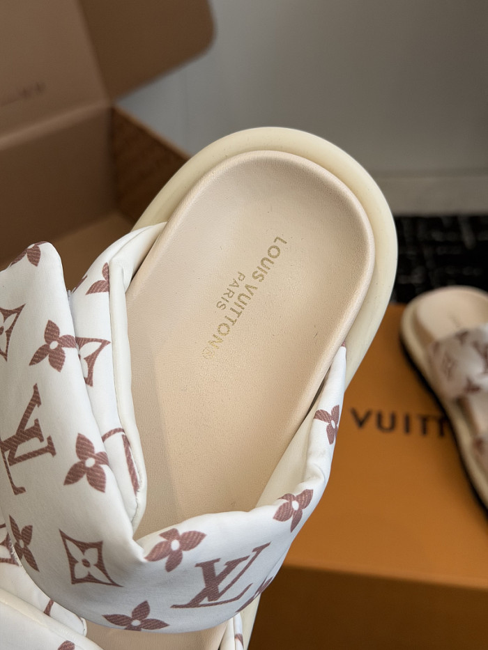 L&V sandal 90