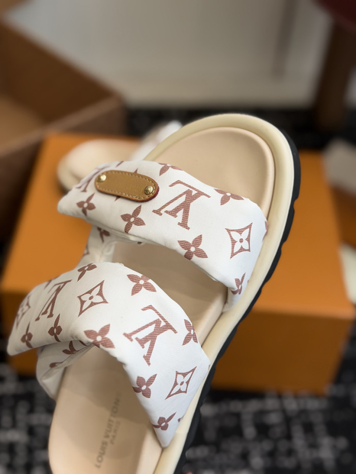 L&V sandal 90