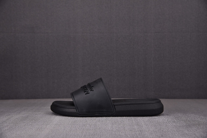 mcq sandal 05