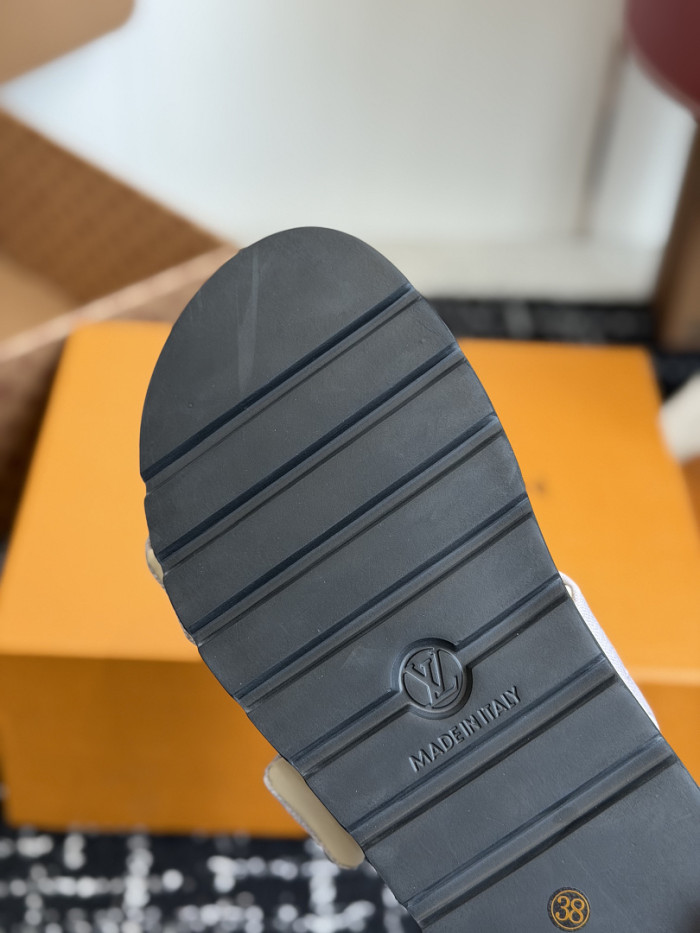 L&V sandal 85