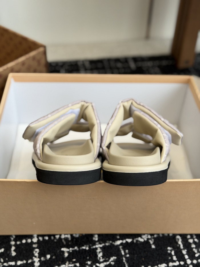 L&V sandal 85