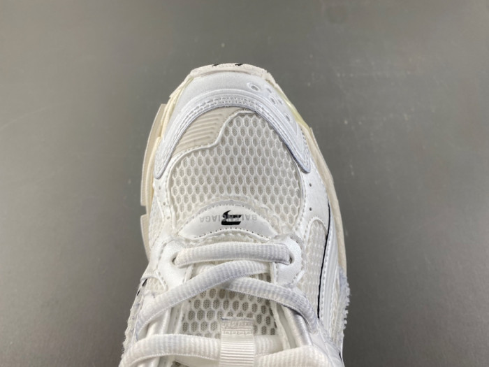 SNEAKER RUNNER 54