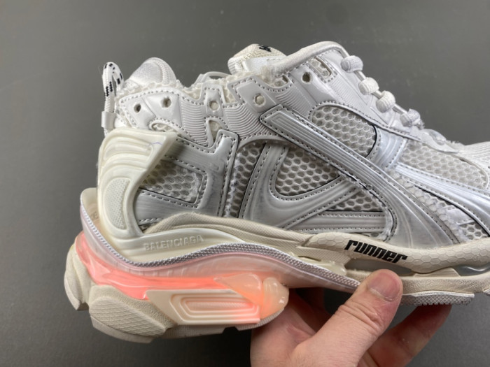 SNEAKER RUNNER 54