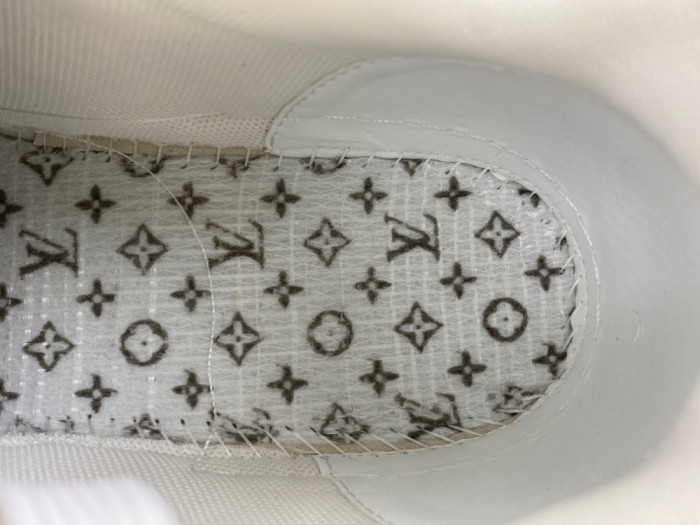 LV snekaers 284
