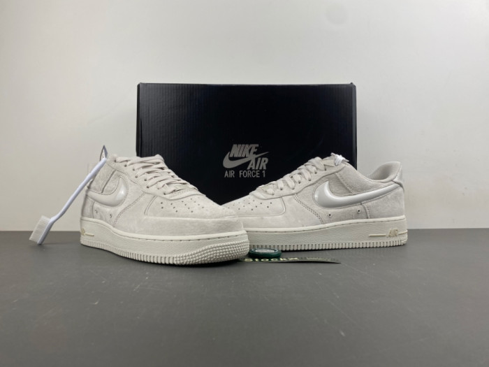 Nike Air Force 1 Low 