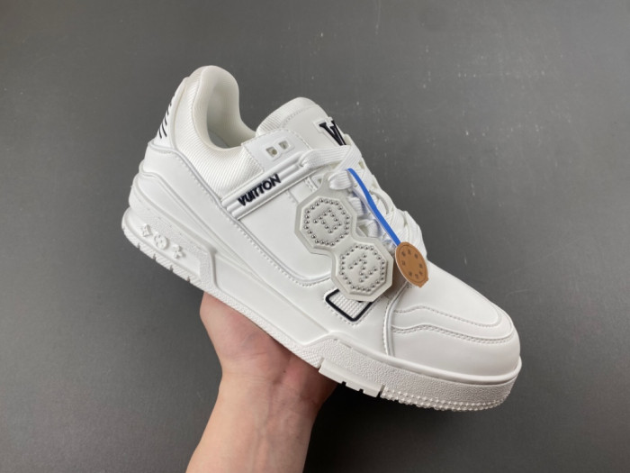 LV snekaers 286
