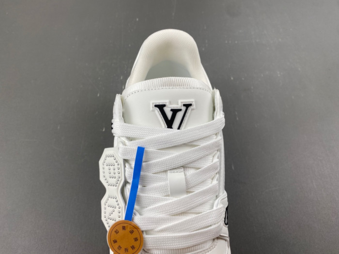 LV snekaers 286