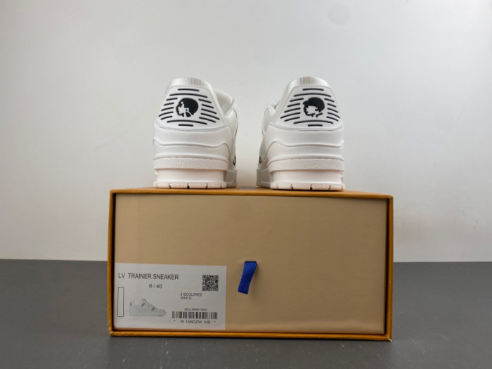 LV snekaers 286