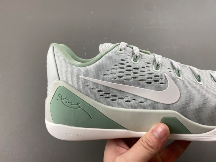 Nike Kobe 9 EM Low Protro Light Silver Steam-IH1401-003
