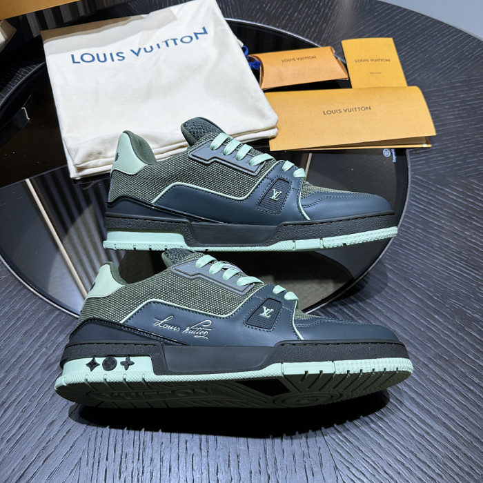 LV snekaers 254
