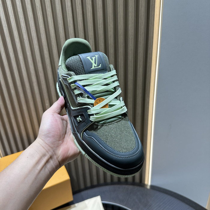 LV snekaers 254