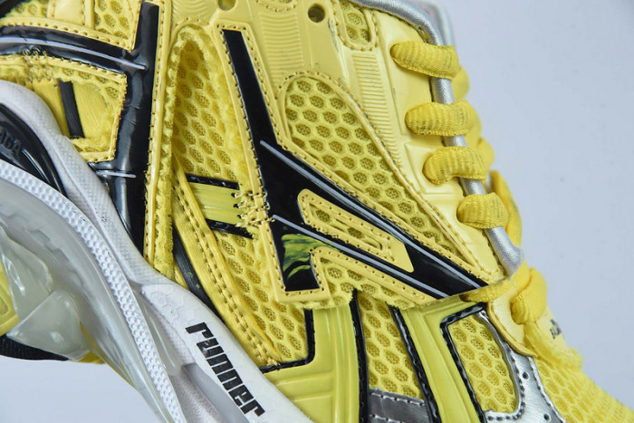SNEAKER RUNNER 15