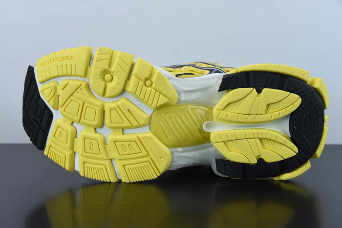 SNEAKER RUNNER 15