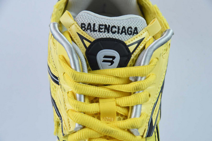 SNEAKER RUNNER 15