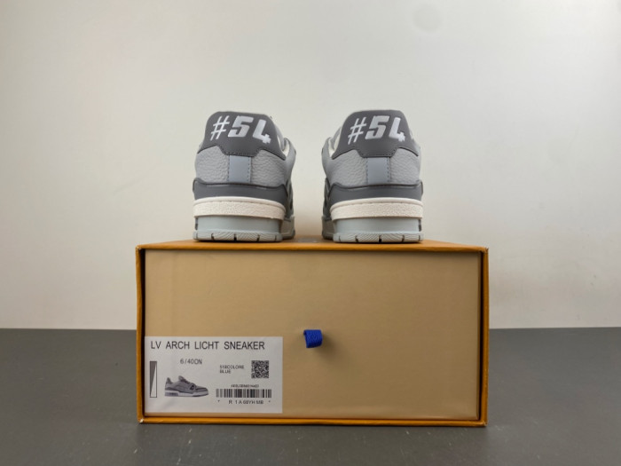 LV snekaers 288