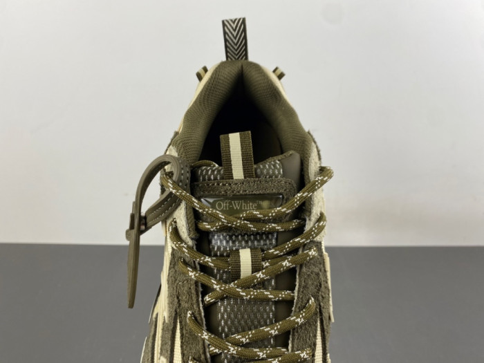 OFF-WHITE -80