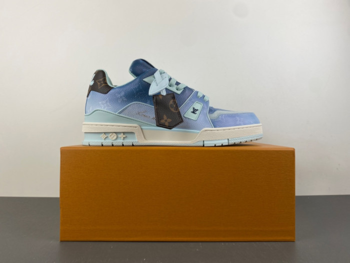LV snekaers 293