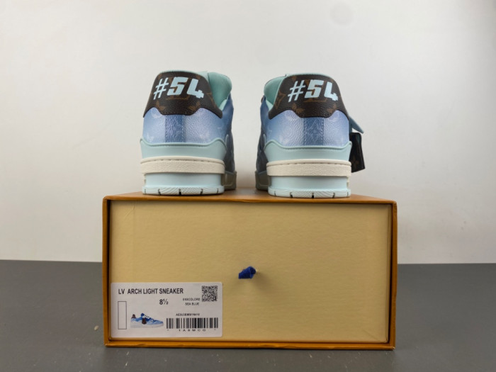LV snekaers 293