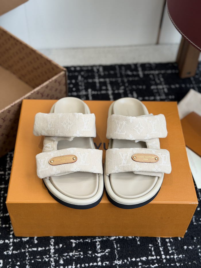 L&V sandal 87