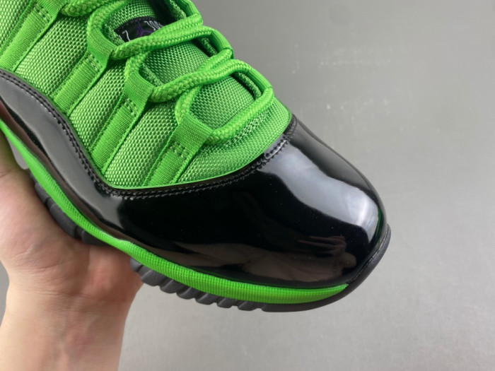 Air Jordan 11-CT8012-310
