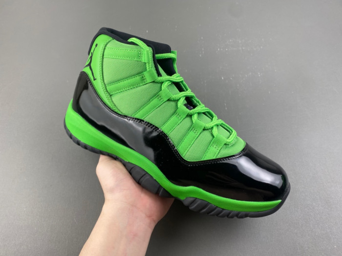 Air Jordan 11-CT8012-310