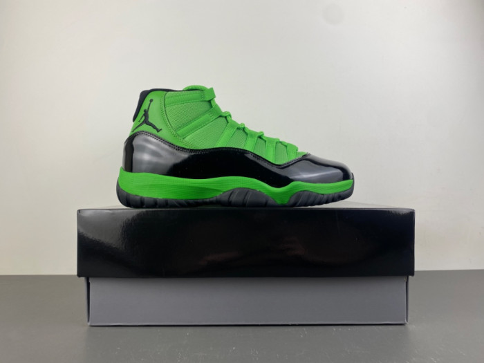Air Jordan 11-CT8012-310