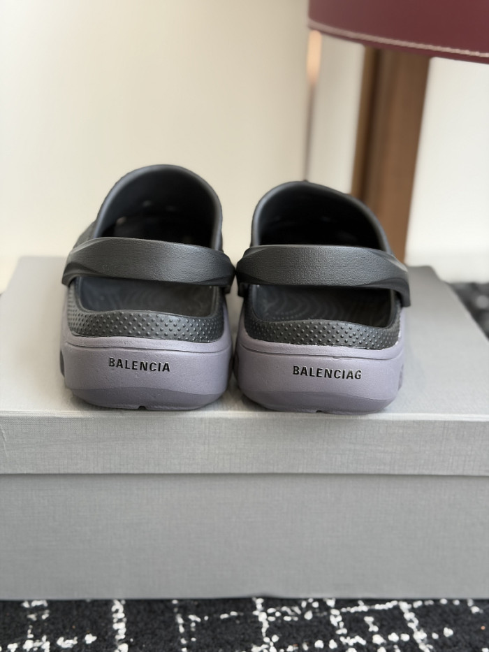 Ba1en*iaga Sandal 53