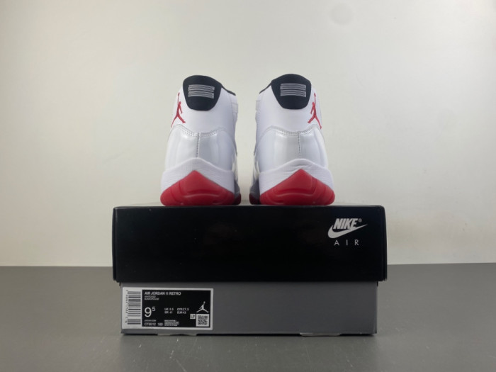 Air Jordan 11-CT8012-160