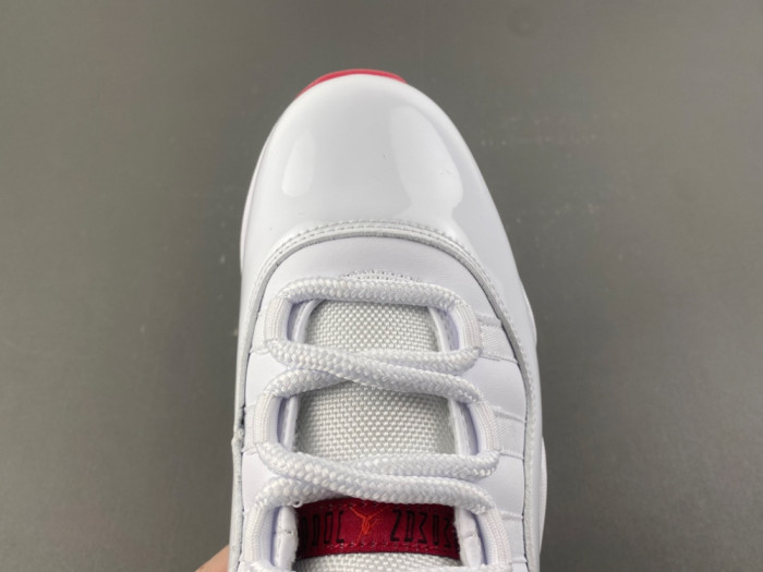 Air Jordan 11-CT8012-160