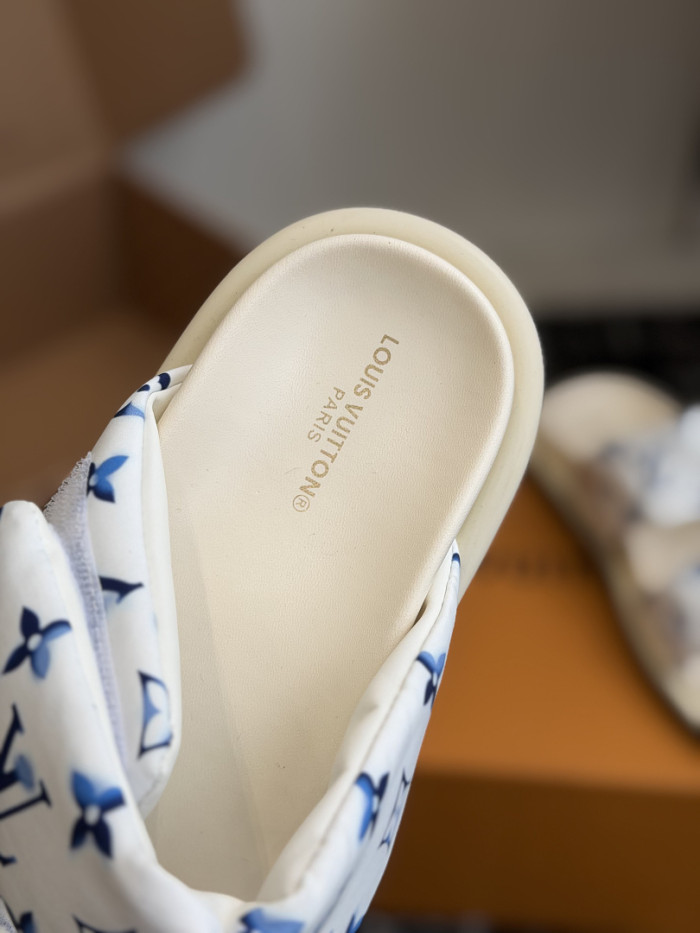 L&V sandal 89