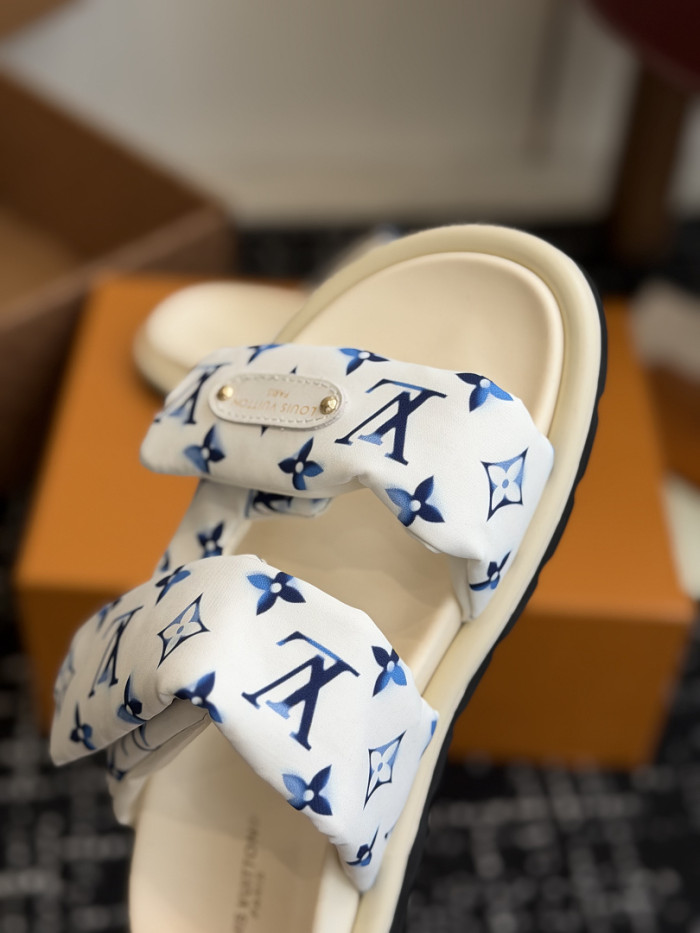 L&V sandal 89
