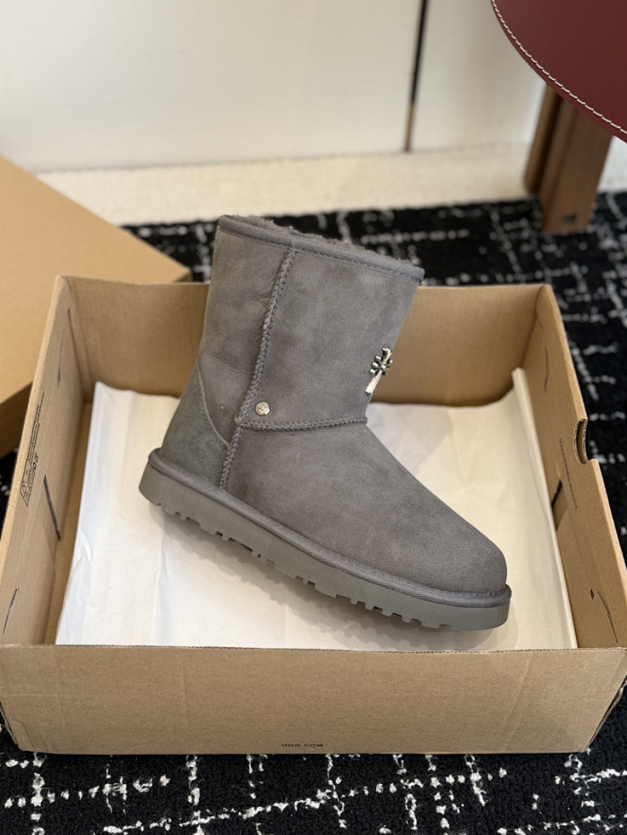UGG-15