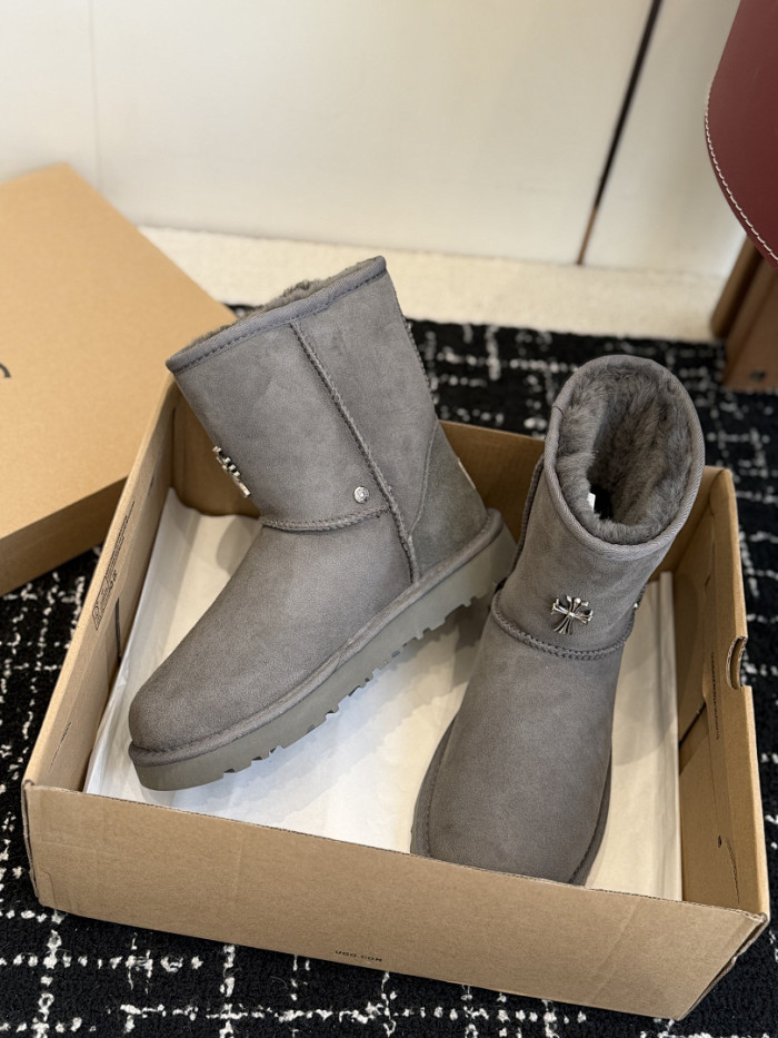 UGG-15