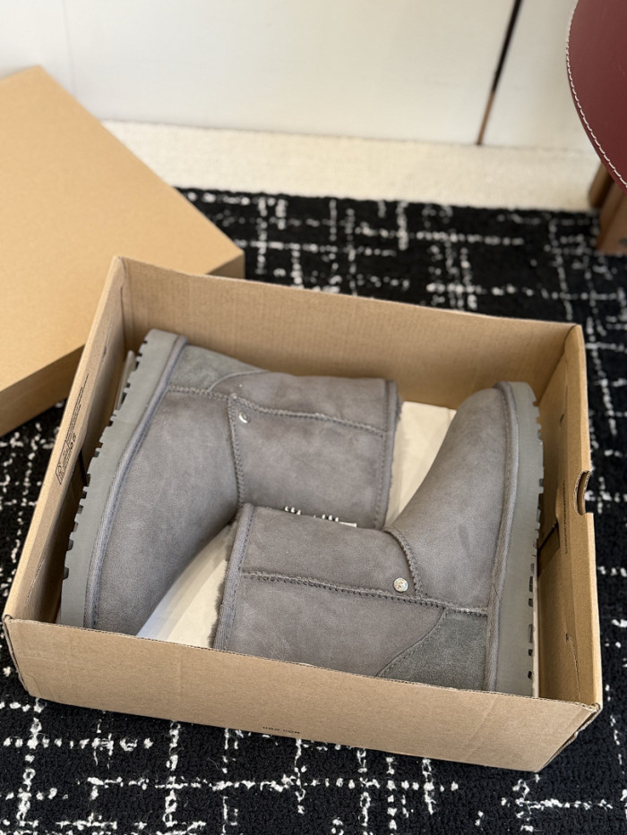 UGG-15