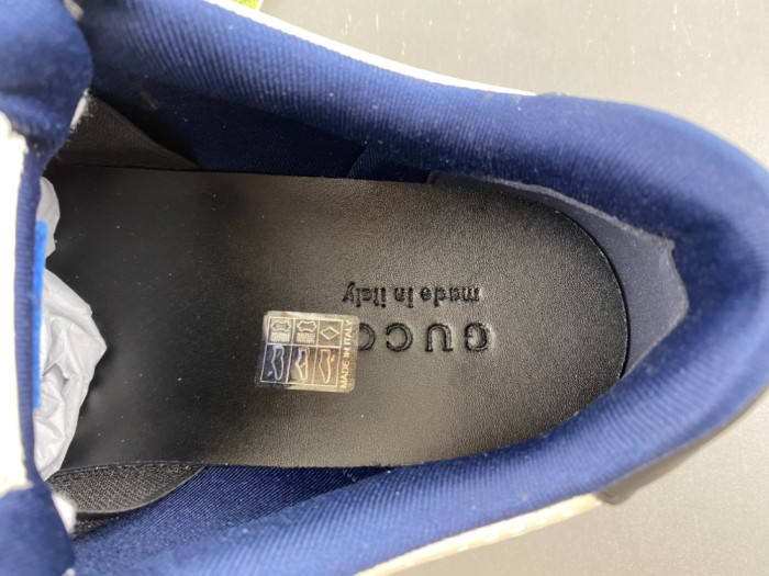 Gvc*1 SNEAKER 140