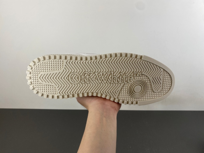 OFF-WHITE -102