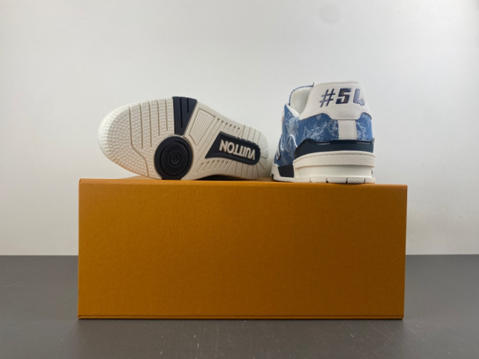 LV snekaers 307