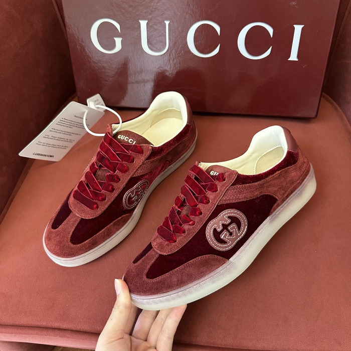 Gvc*1 SNEAKER 133