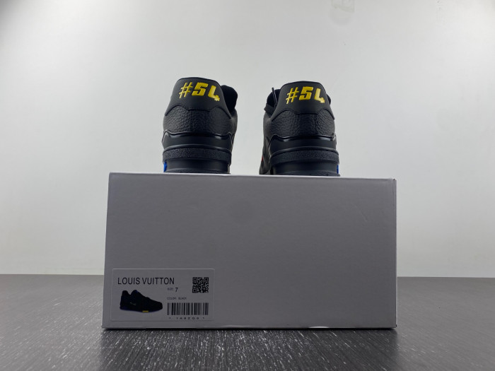 lv snekaers 99