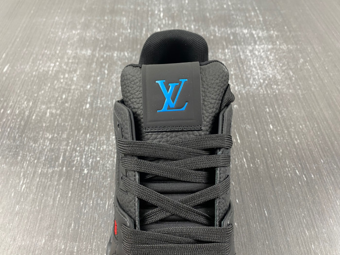 lv snekaers 99