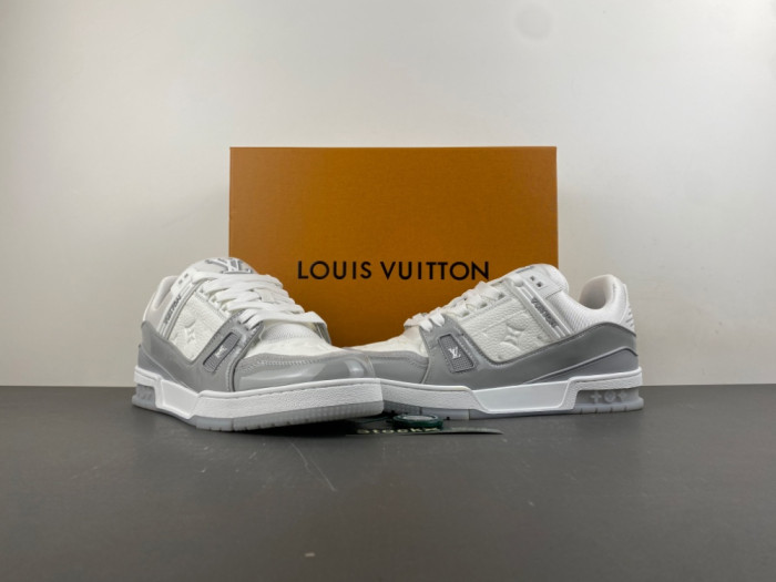 LV snekaers 309