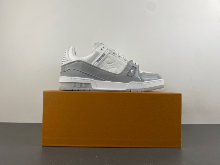 LV snekaers 309