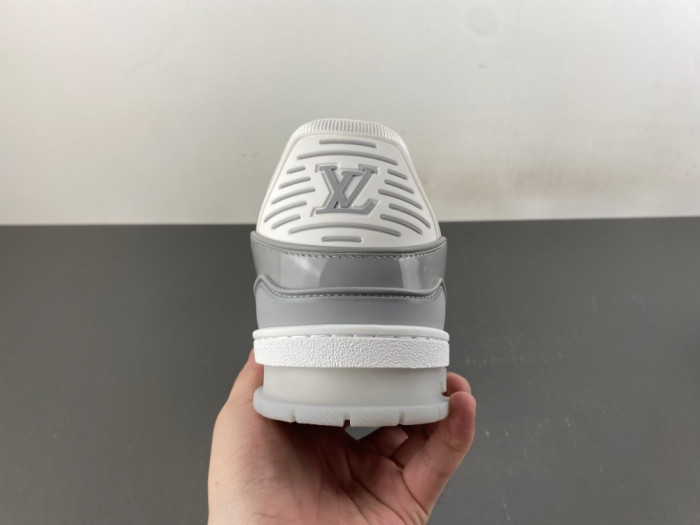 LV snekaers 309