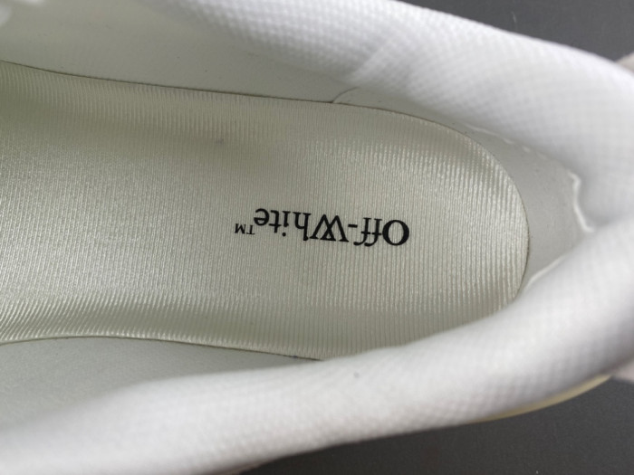 OFF-WHITE -95