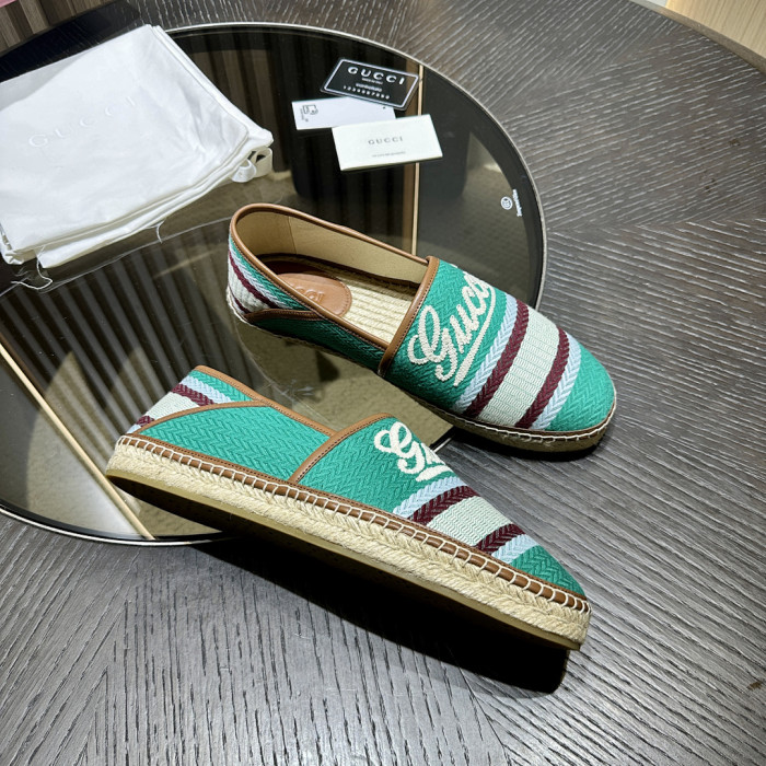 Gvc*1 SNEAKER 126